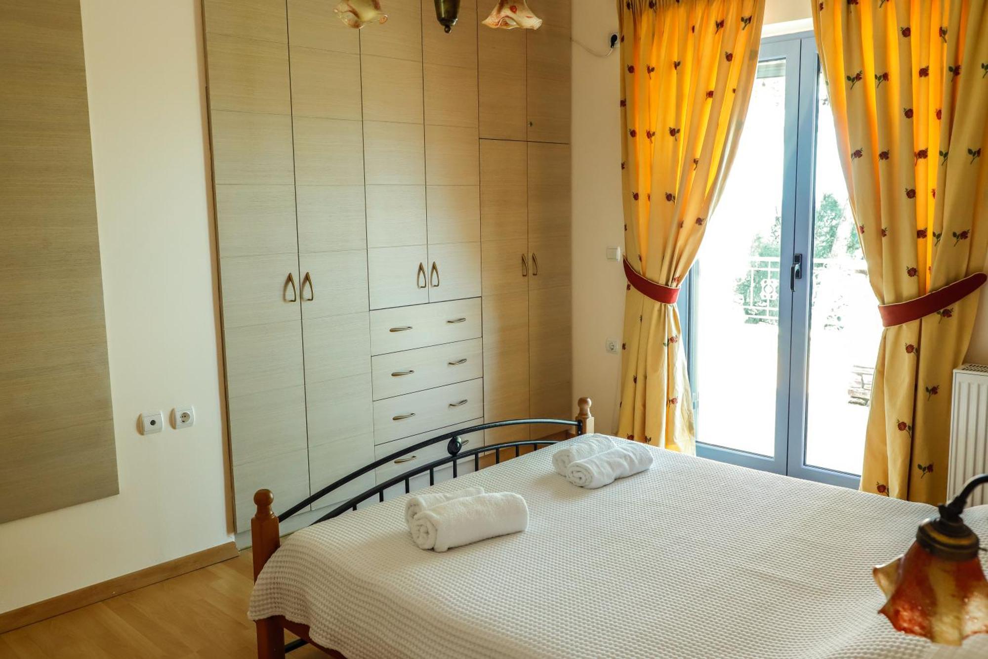 Apartment Dr Spyrou Seafront