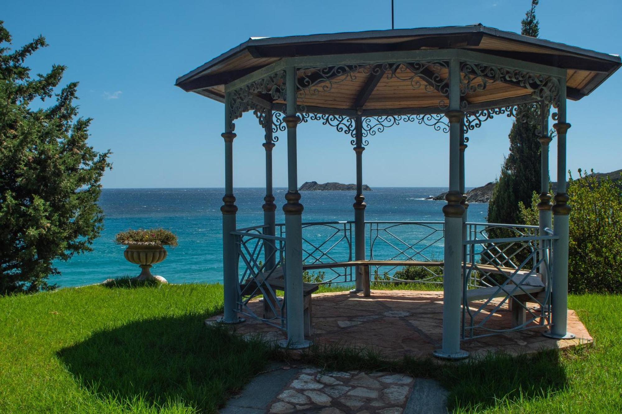 Apartment Dr Spyrou Seafront Petriai